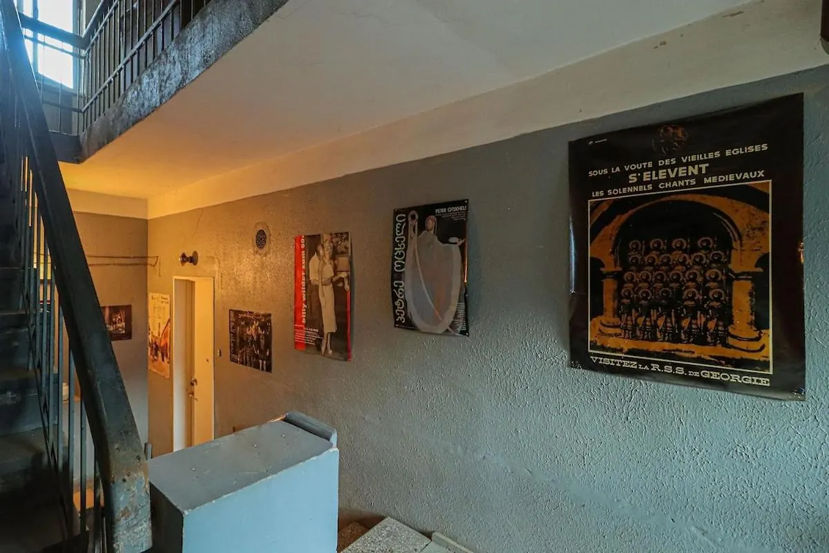 Elegant 2Br In Old Tbilisi - By Wehost Lägenhet