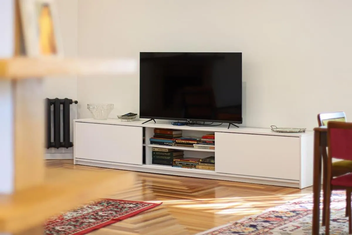 Elegant 2Br In Old Tbilisi - By Wehost Lägenhet Georgien